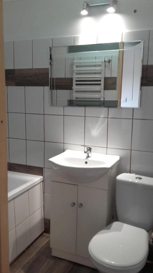 Domek Bialojany Exteriér fotografie