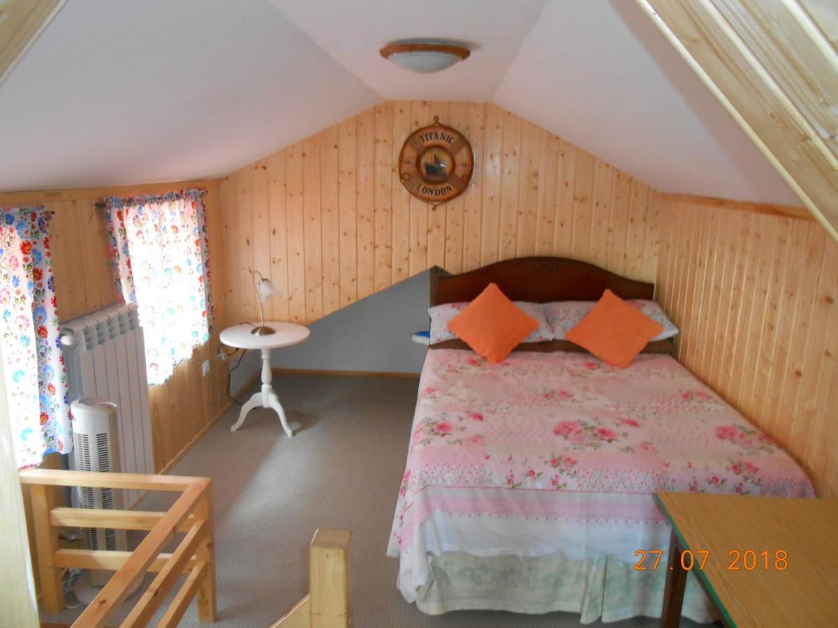 Domek Bialojany Exteriér fotografie